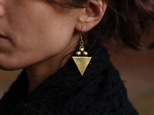 Load image into Gallery viewer, Tullia earrings
